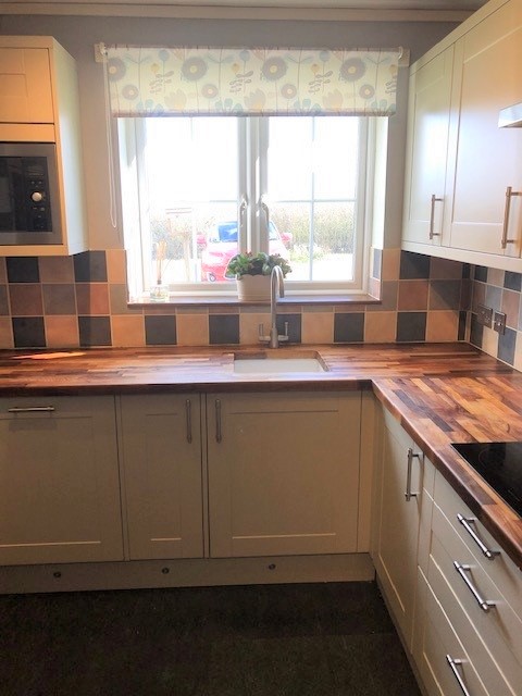 7 Millers Way, kitchen with maple worktops