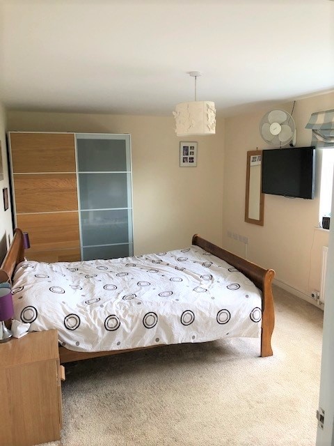 7 Millers Way, bedroom 1