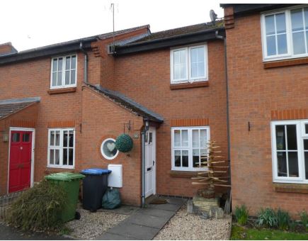 35 Abbeyfields Drive, Studley, front exterior