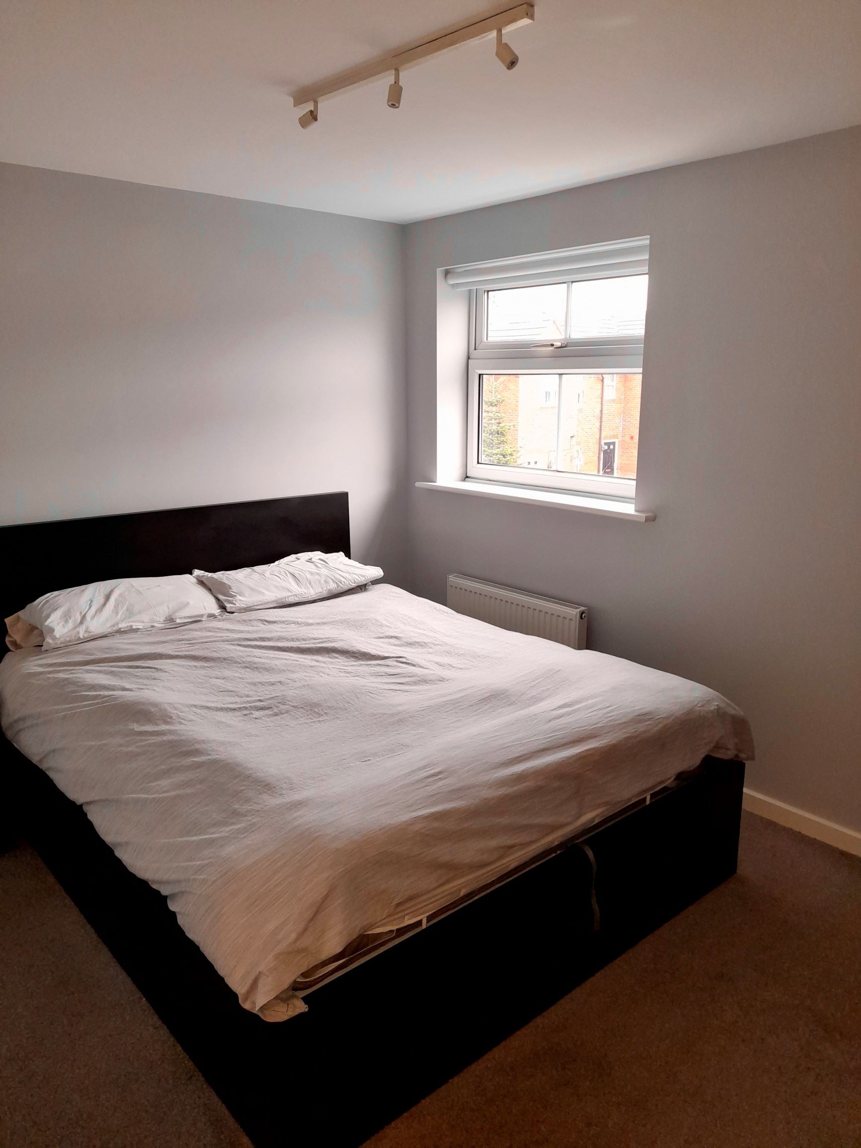 18 Blackwell Lane, bedroom 1