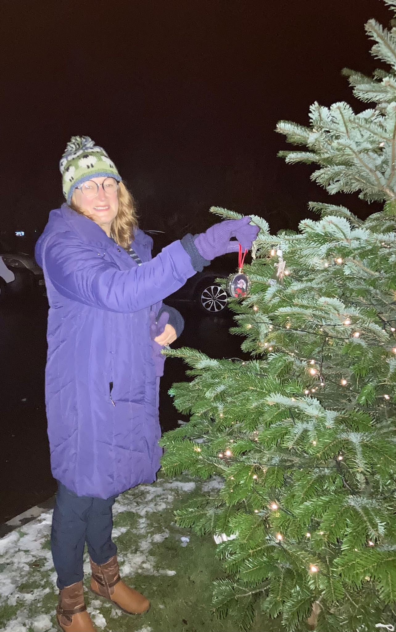 Heather Claridge hanging bauble on Gwens Grove Christmas tree
