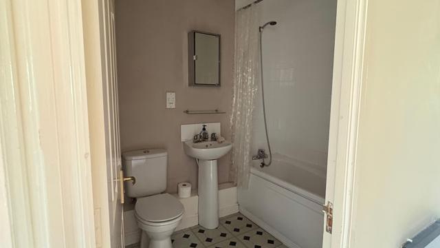 Bathroom (1)