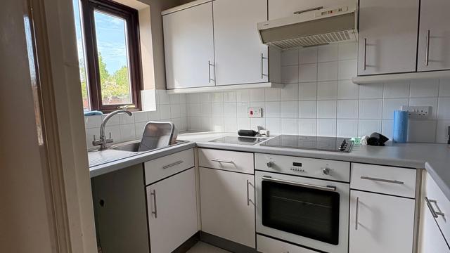 Kitchen (1)